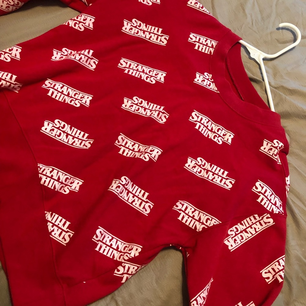 Stranger things sweat shirt